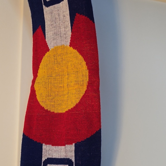 NWOT Colorado scarf neck warmer - Picture 4 of 6